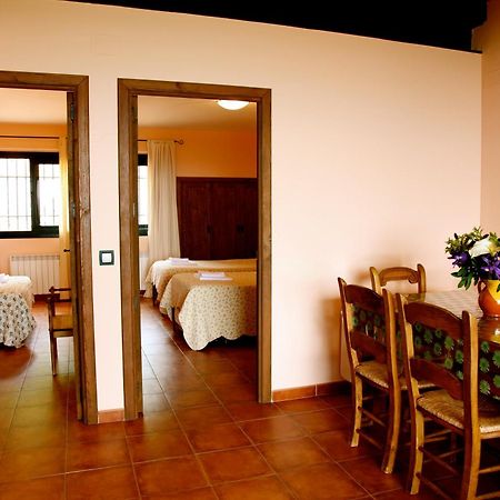 Las Casas De Agapito Пойялес-дель-Ойо Экстерьер фото